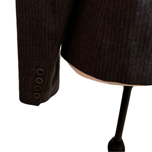 Theory Rowan’s Gray Blazer | EUC | Size 8 - Picture 6 of 8